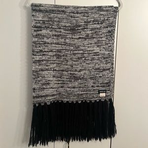 Black and White Scarf